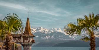 Hängebrücke Sigriswil – traumhafte Aussicht auf die Bergkette